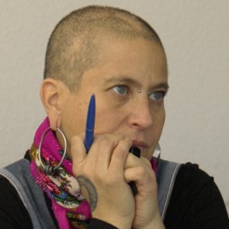Zapaska   :     !